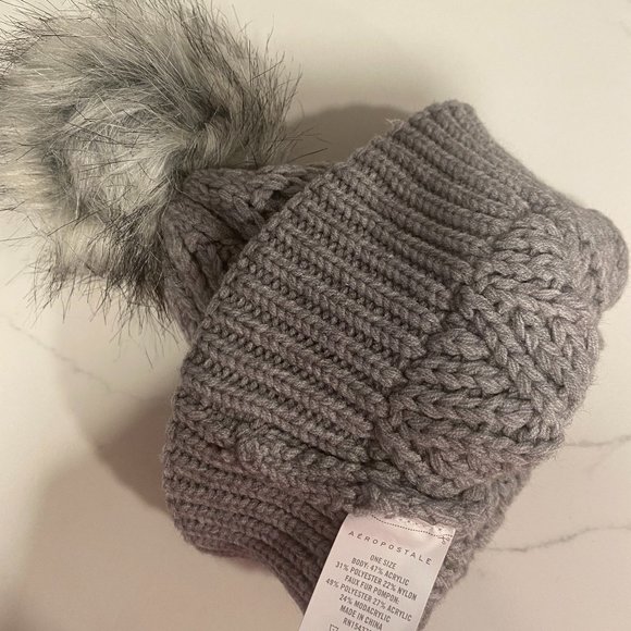 HAT WINTER POM POM ONE SIZE GRAY ACRYLIC POLYESTER NYLON FAUX FUR POM HAT - Picture 2 of 2